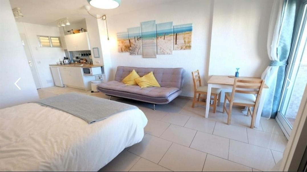Brise Marine Apartment Benalmadena Bagian luar foto